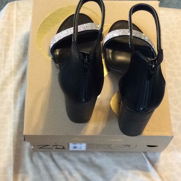 Charoltte Russe Black Ankle Sandles - Picture 2 of 4